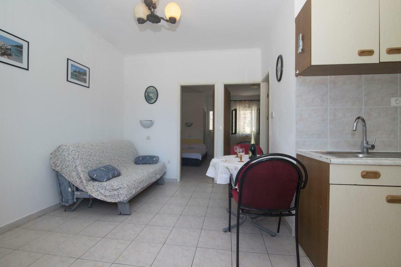 Apartments Tonin Ivan Dolac Exterior photo